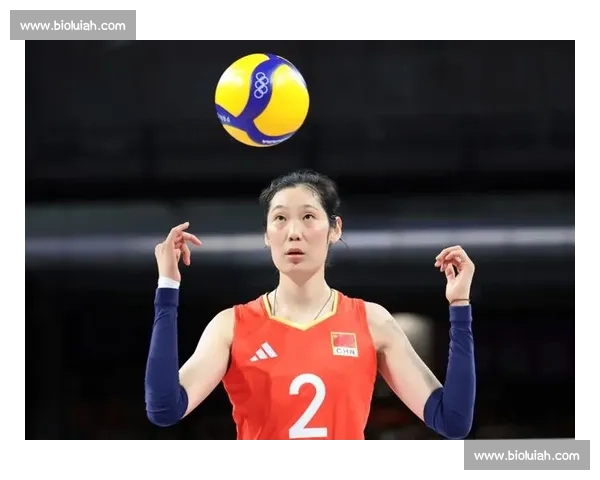 球衣收回 + 三次网暴：排协对朱婷的 “软刀子”