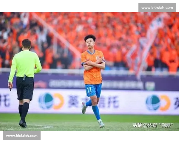 瓦科双响 + 逆转!泰山 3-1 终结海港四连胜