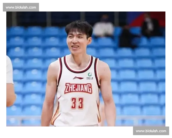 CBA焦点大战新疆男篮迎战广东男篮争夺季后赛主动权关键一役